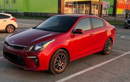 KIA Rio IV, 2020 год, 1 390 000 рублей, 2 фотография