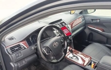 Toyota Camry, 2014 год, 1 350 000 рублей, 5 фотография