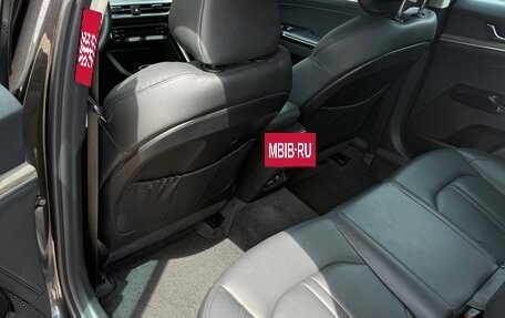 KIA K5, 2020 год, 2 900 000 рублей, 33 фотография