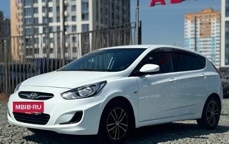 Hyundai Solaris II рестайлинг, 2011 год, 819 000 рублей, 5 фотография