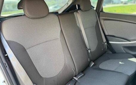Hyundai Solaris II рестайлинг, 2011 год, 819 000 рублей, 11 фотография