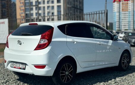 Hyundai Solaris II рестайлинг, 2011 год, 819 000 рублей, 9 фотография