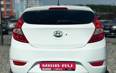 Hyundai Solaris II рестайлинг, 2011 год, 819 000 рублей, 8 фотография