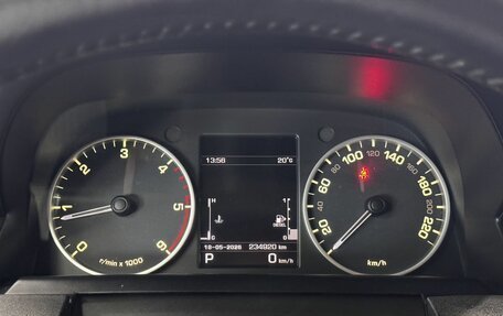 Land Rover Discovery IV, 2013 год, 2 120 000 рублей, 10 фотография