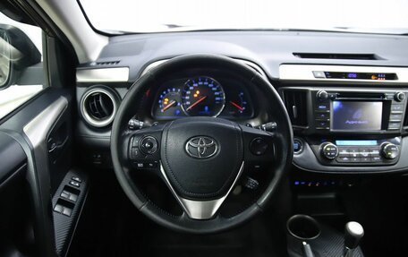 Toyota RAV4, 2013 год, 1 690 000 рублей, 12 фотография