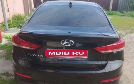 Hyundai Elantra VI рестайлинг, 2018 год, 1 310 000 рублей, 11 фотография