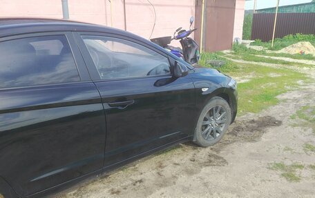 Hyundai Elantra VI рестайлинг, 2018 год, 1 310 000 рублей, 16 фотография