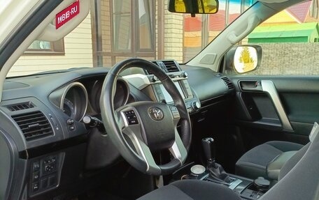 Toyota Land Cruiser Prado 150 рестайлинг 2, 2015 год, 4 350 000 рублей, 6 фотография