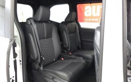 Toyota Voxy, 2026 год, 4 830 000 рублей, 12 фотография