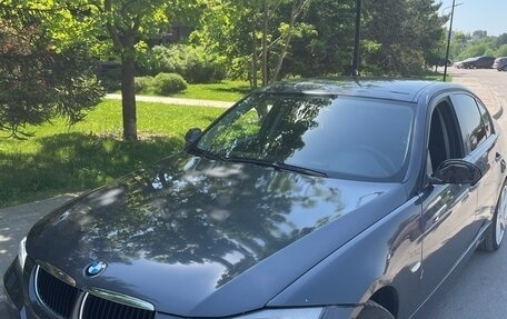 BMW 3 серия, 2006 год, 680 000 рублей, 2 фотография