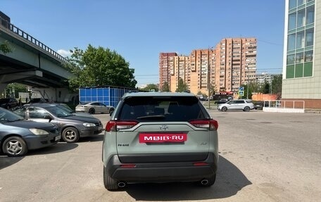 Toyota RAV4, 2020 год, 3 340 000 рублей, 6 фотография