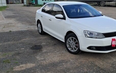 Volkswagen Jetta VI, 2013 год, 780 000 рублей, 7 фотография