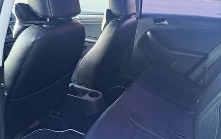 Volkswagen Jetta VI, 2013 год, 780 000 рублей, 12 фотография