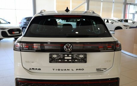 Volkswagen Tiguan II, 2026 год, 4 990 000 рублей, 6 фотография