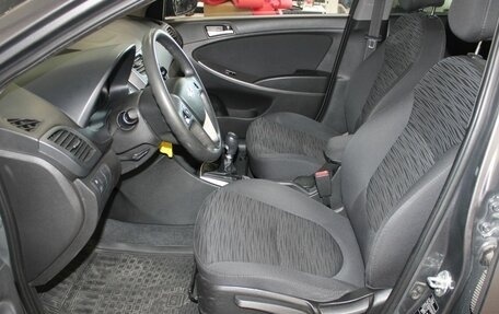 Hyundai Solaris II рестайлинг, 2015 год, 810 000 рублей, 11 фотография