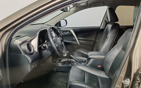 Toyota RAV4, 2018 год, 2 649 000 рублей, 15 фотография