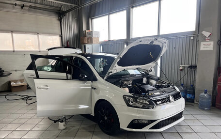Volkswagen Polo VI (EU Market), 2017 год, 1 430 000 рублей, 25 фотография