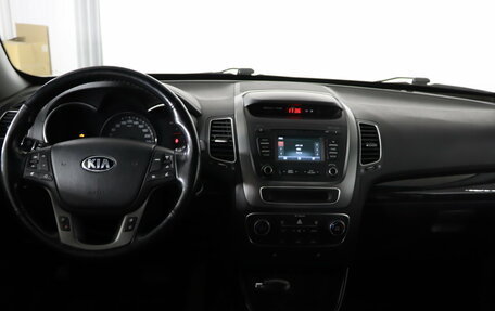 KIA Sorento II рестайлинг, 2018 год, 2 279 990 рублей, 13 фотография