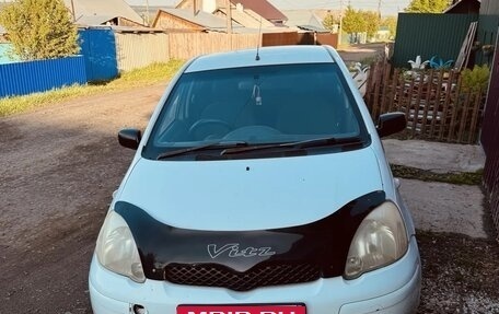 Toyota Vitz, 2002 год, 320 000 рублей, 3 фотография