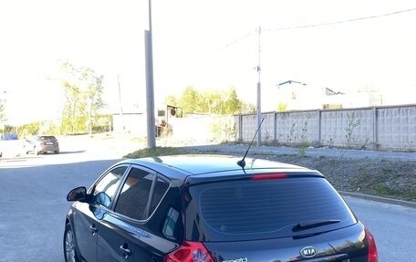 KIA cee'd I рестайлинг, 2007 год, 579 000 рублей, 12 фотография