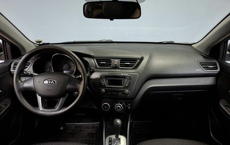 KIA Rio III рестайлинг, 2011 год, 812 000 рублей, 17 фотография