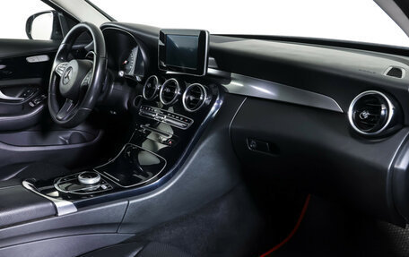 Mercedes-Benz C-Класс, 2017 год, 2 490 000 рублей, 10 фотография