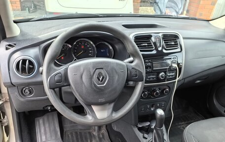 Renault Logan II, 2015 год, 250 000 рублей, 6 фотография