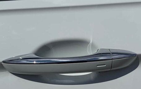 Volkswagen Tiguan II, 2022 год, 2 740 000 рублей, 7 фотография