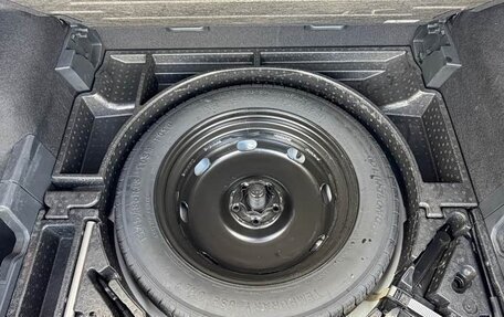 Volkswagen Tiguan II, 2022 год, 2 740 000 рублей, 19 фотография