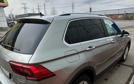 Volkswagen Tiguan II, 2018 год, 2 400 000 рублей, 32 фотография