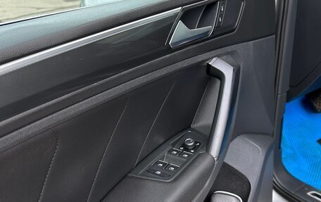 Volkswagen Tiguan II, 2018 год, 2 400 000 рублей, 37 фотография
