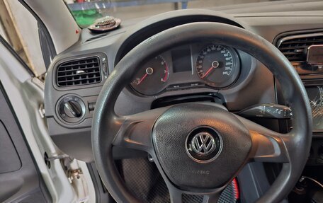 Volkswagen Polo VI (EU Market), 2017 год, 490 000 рублей, 11 фотография