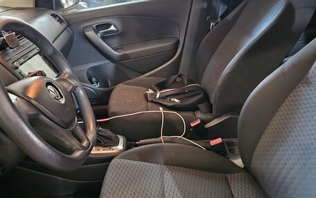Volkswagen Polo VI (EU Market), 2017 год, 490 000 рублей, 13 фотография