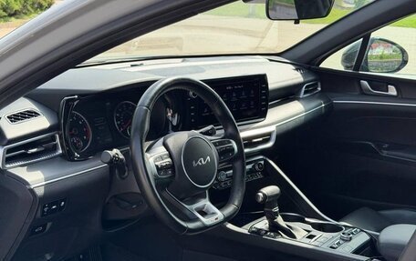 KIA K5, 2022 год, 2 450 000 рублей, 9 фотография