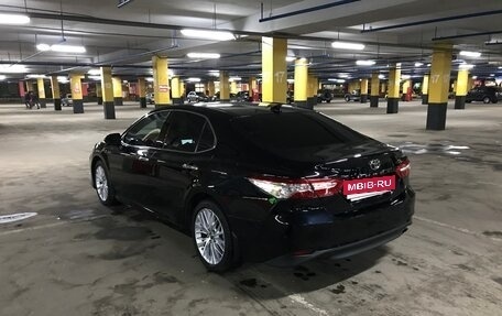 Toyota Camry, 2019 год, 3 200 000 рублей, 3 фотография