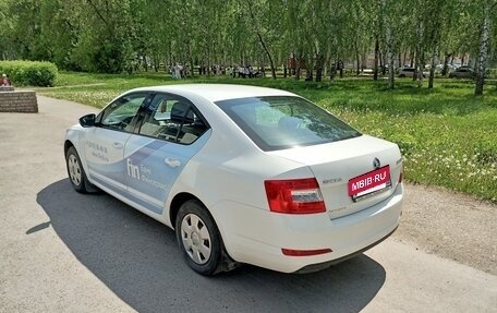 Skoda Octavia, 2014 год, 999 999 рублей, 15 фотография