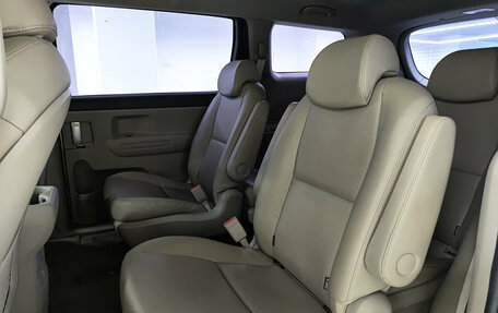 KIA Carnival III, 2020 год, 2 750 000 рублей, 15 фотография