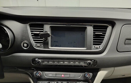 KIA Carnival III, 2020 год, 2 750 000 рублей, 18 фотография