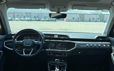 Audi Q3, 2022 год, 2 250 000 рублей, 12 фотография