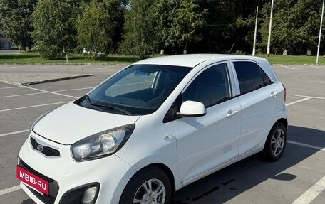 KIA Picanto II, 2011 год, 600 000 рублей, 2 фотография