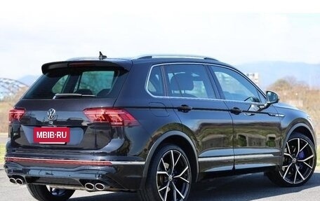 Volkswagen Tiguan II, 2022 год, 2 050 000 рублей, 12 фотография