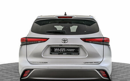 Toyota Highlander, 2024 год, 5 800 000 рублей, 6 фотография