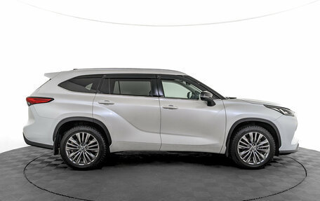 Toyota Highlander, 2024 год, 5 800 000 рублей, 4 фотография