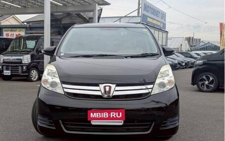 Toyota ISis I, 2012 год, 930 000 рублей, 2 фотография