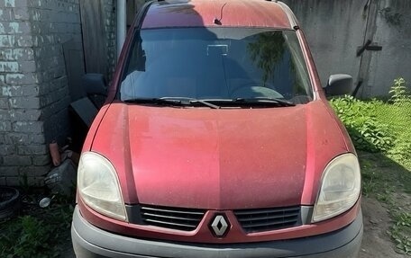 Renault Kangoo II рестайлинг, 2007 год, 240 000 рублей, 1 фотография
