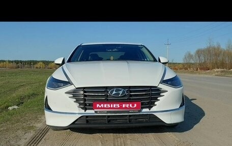Hyundai Sonata VIII, 2020 год, 1 500 000 рублей, 1 фотография