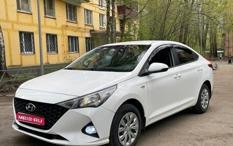 Hyundai Solaris II рестайлинг, 2021 год, 1 220 000 рублей, 1 фотография