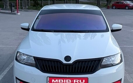 Skoda Rapid I, 2014 год, 825 000 рублей, 1 фотография