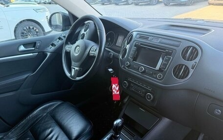 Volkswagen Tiguan I, 2012 год, 1 044 000 рублей, 12 фотография