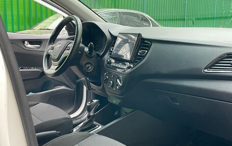Hyundai Solaris II рестайлинг, 2021 год, 1 220 000 рублей, 15 фотография